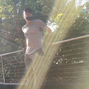 Meet your Posher, Case